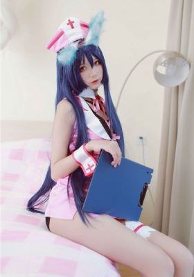 迷人的女保姆_BD高清欧美在线观看