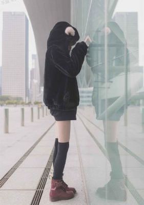 女教师hd中字版高清费看_720电视剧在线观看