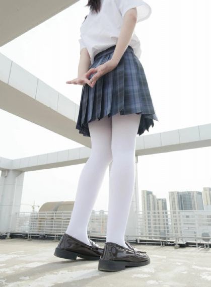 巨乳学院动漫_超清高清完整版