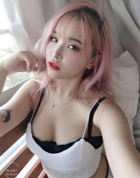 韩国伦理电影迷人的保姆_BD英语在线视频观看