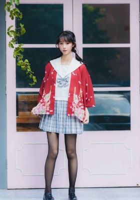 张津瑜和吕知樾三部曲在哪里看_日韩手机在线观看